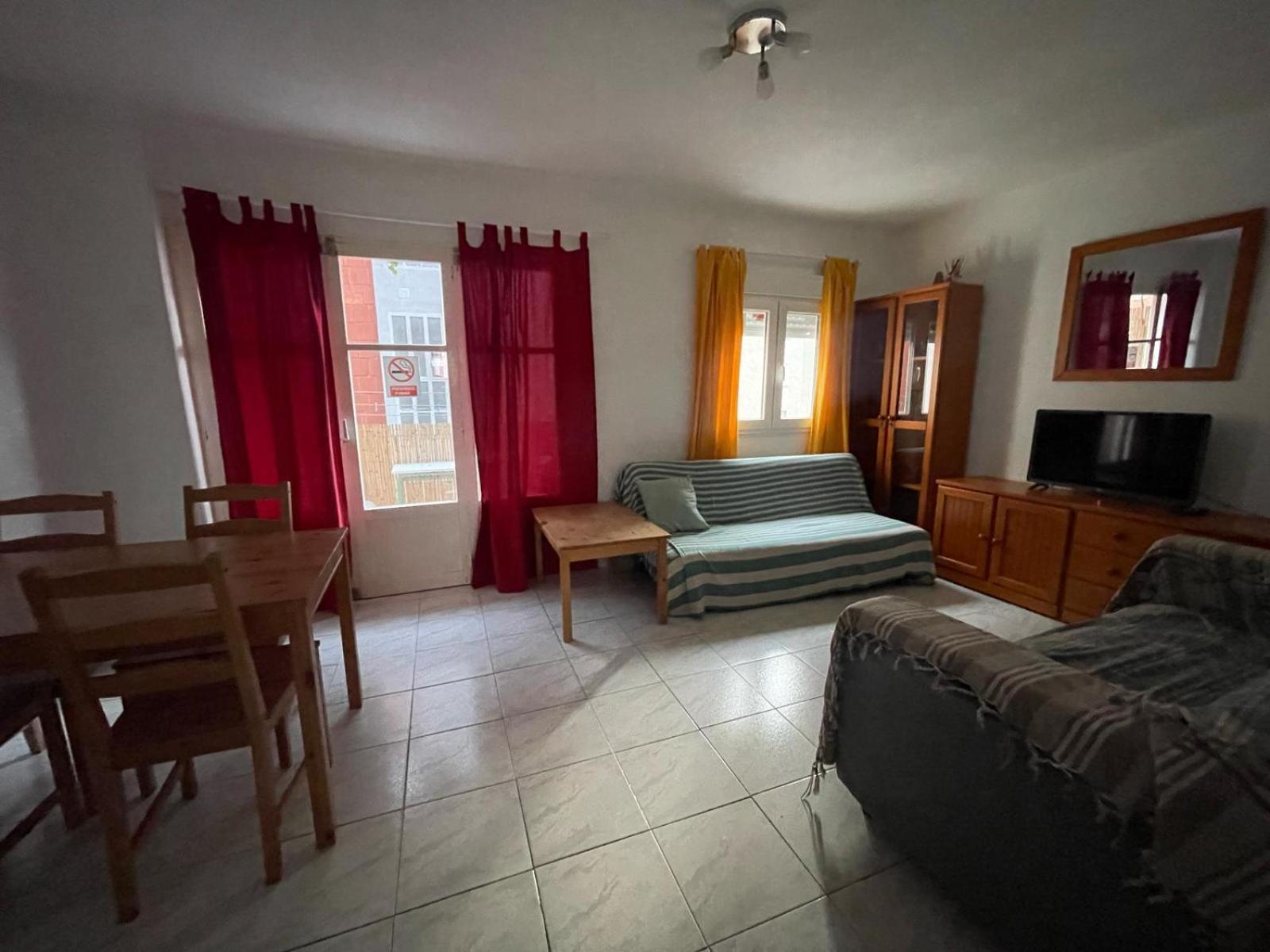 Castellon Apartment Basic カステリョン・デ・ラ・プラナ エクステリア 写真