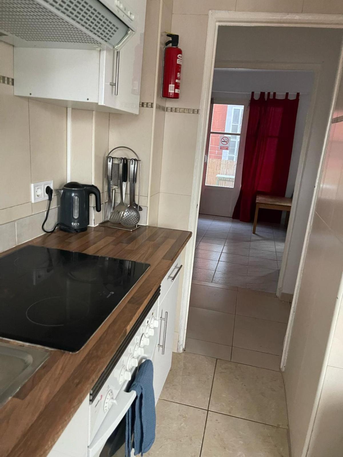 Castellon Apartment Basic カステリョン・デ・ラ・プラナ エクステリア 写真